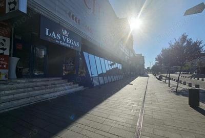 Spațiu comercial, de 289 mp, în Central - 2