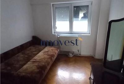 Apartament cu 3 camere decomandat în Micro 16 - 5