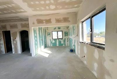 Casă cu 3 camere în Central - 11