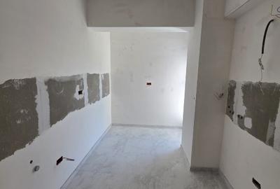 Apartament cu 2 camere decomandat în Baza 3 - 3