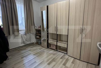 Apartament cu 3 camere în Dâmbu Pietros