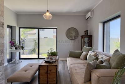 Duplex cu 4 camere cu Canalizare în Tunari