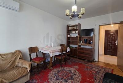 Apartament cu 3 camere semidecomandat, mobilat în P-ța Unirii - 2