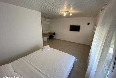Casă cu 4 camere cu Teren 25 Mp în Central - 7