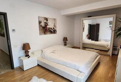 Central, LUX Class - 10