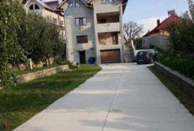 Casă în Central - 3