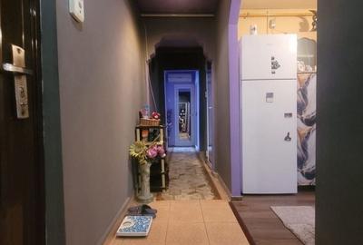 Apartament cu 3 camere decomandat în Sud - 2