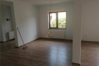 Casă cu 4 camere cu Teren 400 Mp în Șag