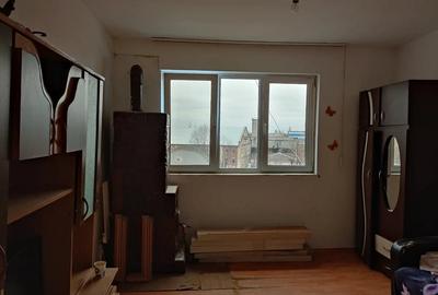 Garsonieră nedecomandată în Pleașa - 2