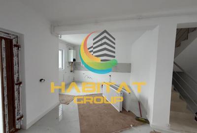 Duplex cu 4 camere cu Canalizare în Central - 28