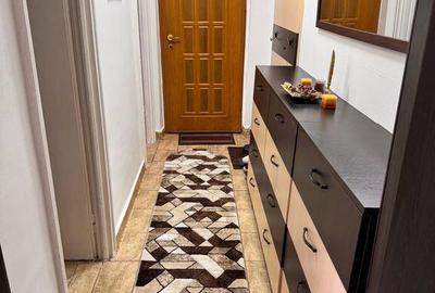 Apartament cu 2 camere semidecomandat în Gara