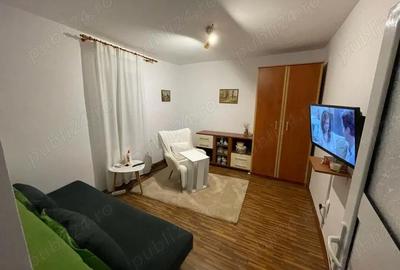 Casă cu 3 camere cu Teren 1500 Mp în Central - 1