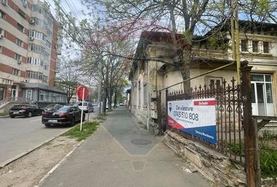 Casa de vanzare in centrul Galatiului - istorie si potential real - 2