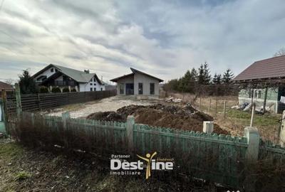 Casă cu 4 camere cu Teren 560 Mp în Girov - 7