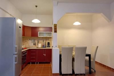 Apartament cu 2 camere nedecomandat în Circumvalațiunii - 7