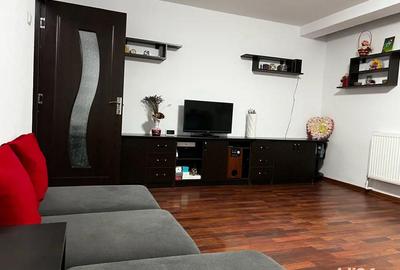 Apartament cu 3 camere decomandat în Tineretului - 1