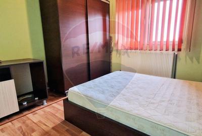 De inchiriat- Apartament 2 camere -Calea Aurel Vlaicu, Etaj 3 cu lift - 5