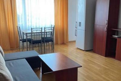 Apartament cu 2 camere decomandat în Kamsas