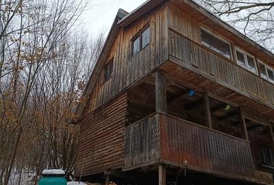 Casă cu 2 camere cu Teren 200 Mp în Buru - 3