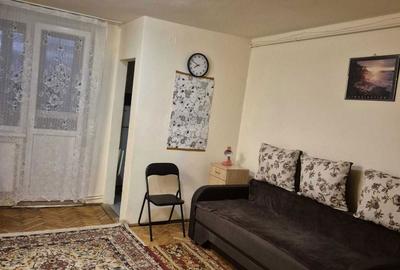 Garsonieră decomandată în Burdea
