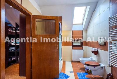 Casă cu Teren 900 Mp în Zăvoi - 20