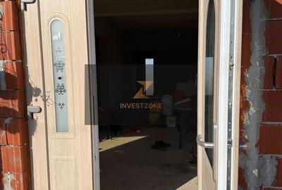 Casă cu 6 camere cu Teren 806 Mp în Cetariu - 15