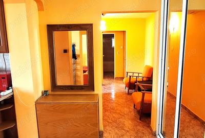 Proprietar, ofer spre inchiriere apartament modern cu 3 camere decomandate in Galati, Tiglina 3 - 5