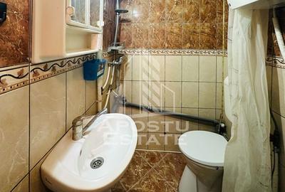 Garsonieră semidecomandată, mobilată în Bujac - 3