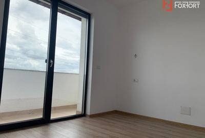 Duplex cu 5 camere cu Canalizare în Dumbrăvița - 8