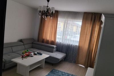 Apartament cu 3 camere decomandat în Sânpetru - 4