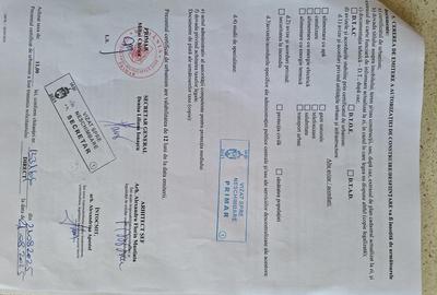 Casă cu 4 camere cu Teren 350 Mp în Central - 1