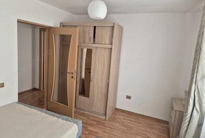 Apartament cu 3 camere decomandat în Europa - 9