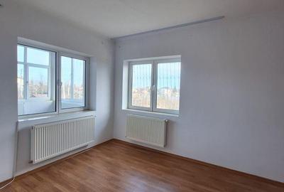 Casă cu Teren 2500 Mp în Frumușani - 14