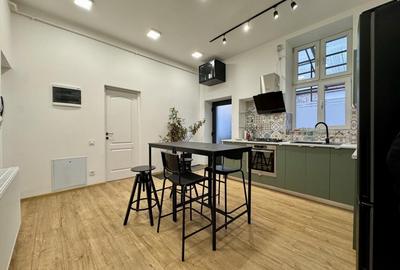 Birou, de 95 mp, în Central - 3