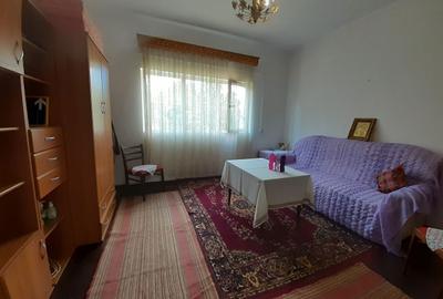 Apartament cu 3 camere în Central - 1