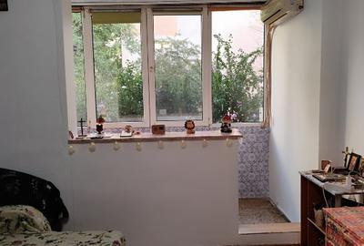 Proprietar vând apartament decomandat 3 camere - 5