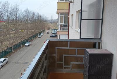 Apartament cu 2 camere decomandat în Vest - 3