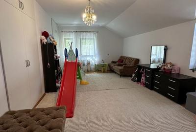 Casă cu 5 camere cu Teren 383 Mp în Central - 15