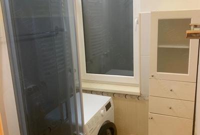 Garsonieră decomandată în Drumul Taberei