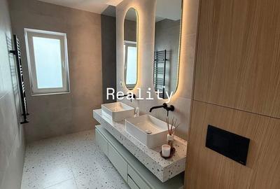 Casă cu 4 camere cu Teren 350 Mp în Rediu - 5