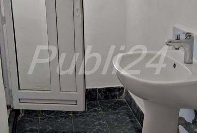 Spațiu comercial, de 50 mp, în Central - 2