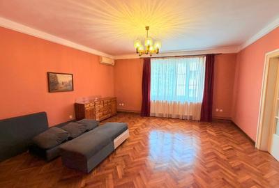 Apartament cu 3 camere decomandat în Central - 3