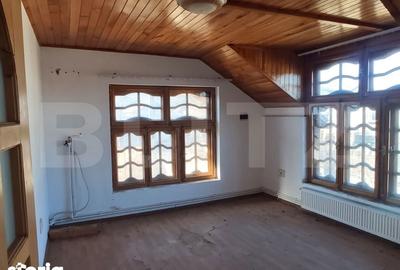 Casă cu 6 camere cu Teren 1681 Mp în Vulcana-Băi - 3
