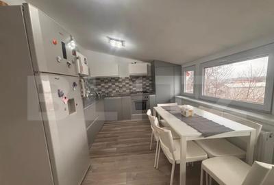 Apartament cu 4 camere decomandat în Central - 10