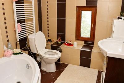 Casă cu Teren 335 Mp în Ultracentral - 1
