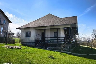 Casă cu 4 camere în Pietrăria - 4