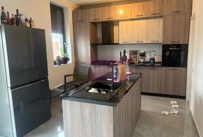 Duplex cu 4 camere cu Canalizare în Nord - 9