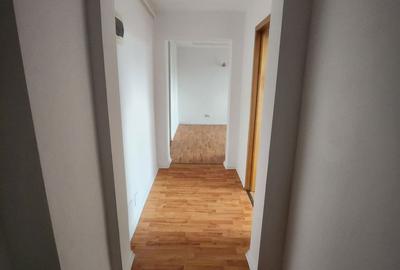 Apartament cu 3 camere decomandat în Nazărioaia - 9