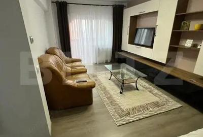 Apartament cu 2 camere decomandat în Ștrand