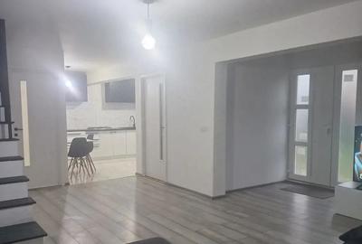 Vand vila p+ mansarda la Mare, cu teren 1000 m patra?i in proprietate(65000 ) - 3